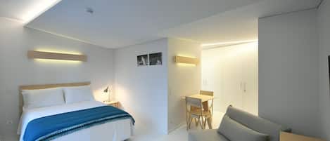 1 bedroom, individually decorated, individually furnished