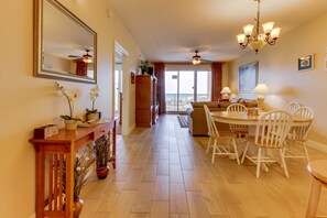 House, Multiple Beds (Two-Bedroom House) | In-room dining - Ariel Dunes II (Miramar Beach)