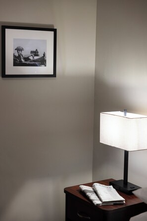 Standard Room, 1 Queen Bed, ADA