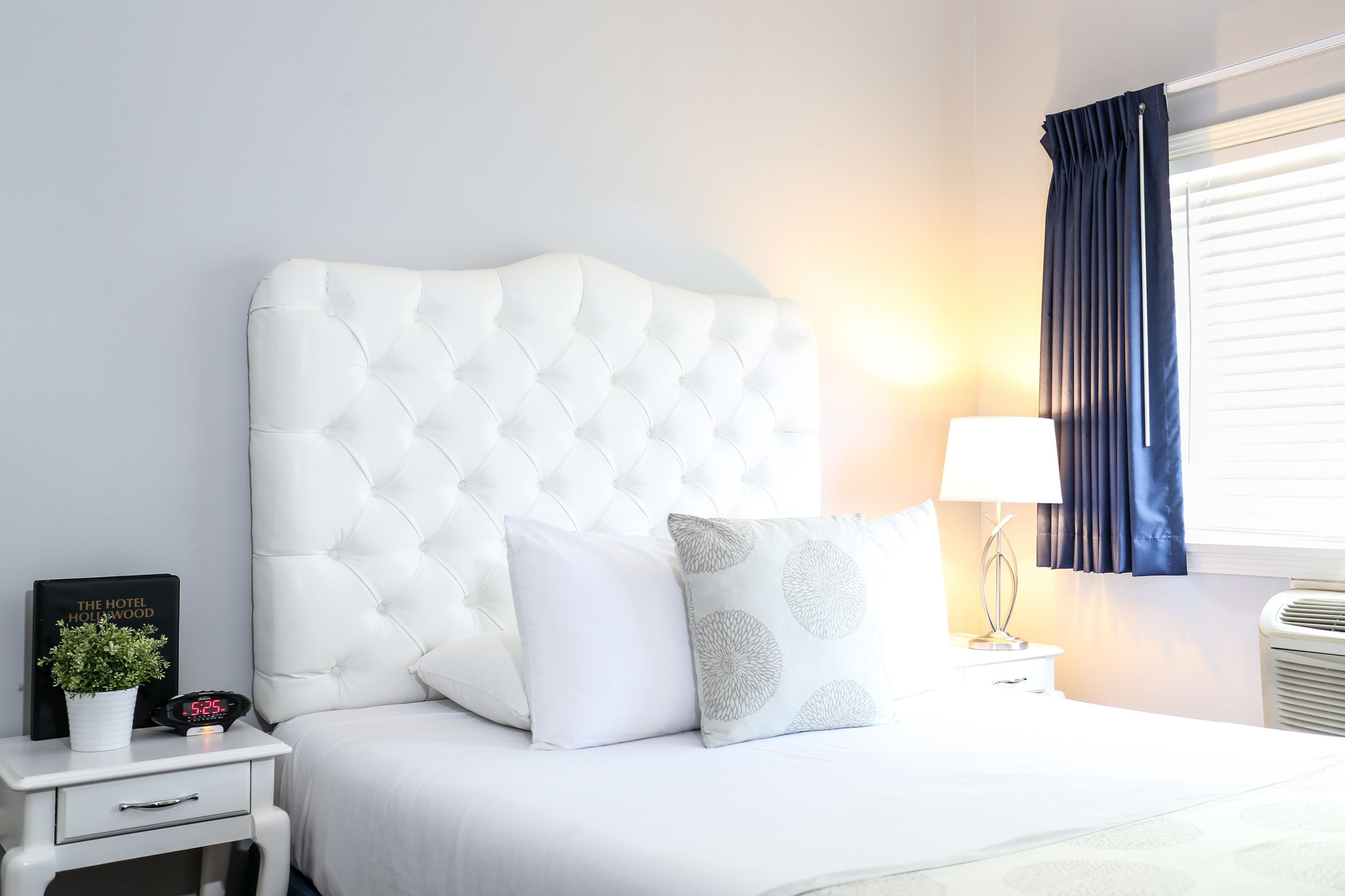 Superior-Zimmer, 1 Queen-Bett | Zimmersafe, Verdunkelungsvorhänge, Bügeleisen/Bügelbrett