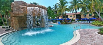 The Art of Modern  Living - Oversized Condo Apartment 3 BestStayz.1