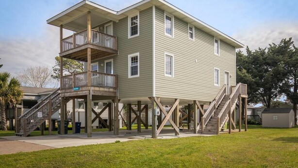 Unclassified image, 1 of 36, button - BEACHY -Ideal for 10-12 but will sleep 18 Holiday home 4 BestStayz.1 (North Myrtle Beach)