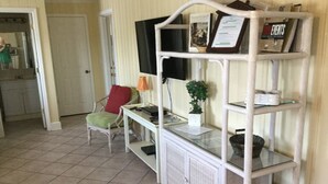 Unclassified image, 2 of 36, button - BEACHY -Ideal for 10-12 but will sleep 18 Holiday home 4 BestStayz.1 (North Myrtle Beach)