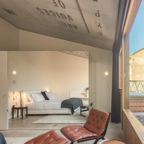 Premium bedding, in-room safe, individually decorated - Hotel Tipografia do Conto by Casa do Conto (Porto)