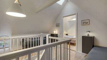 Familielejlighed - flere senge (25D) | Premium-sengetøj, dundyner, senge med topmadrasser, individuelt design