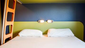 Triple Room, Multiple Beds | Exterior