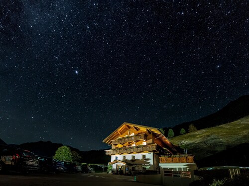 Ferienwohnung Enzian - Innerkratzerhof**** 4 Appartements