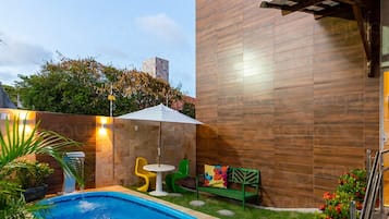 Piscina externa