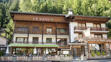 Facciata della struttura