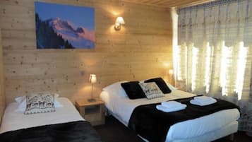 In-room safe, desk, blackout drapes, soundproofing