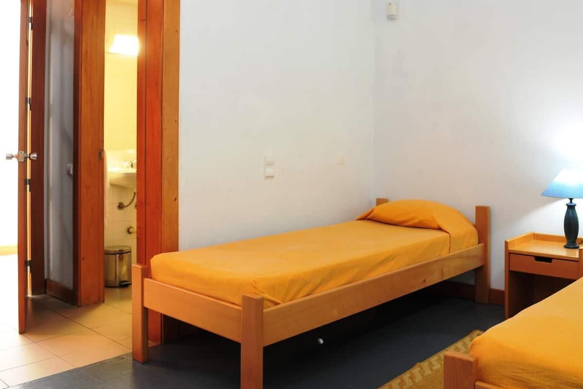 Twin Room, Private Bathroom