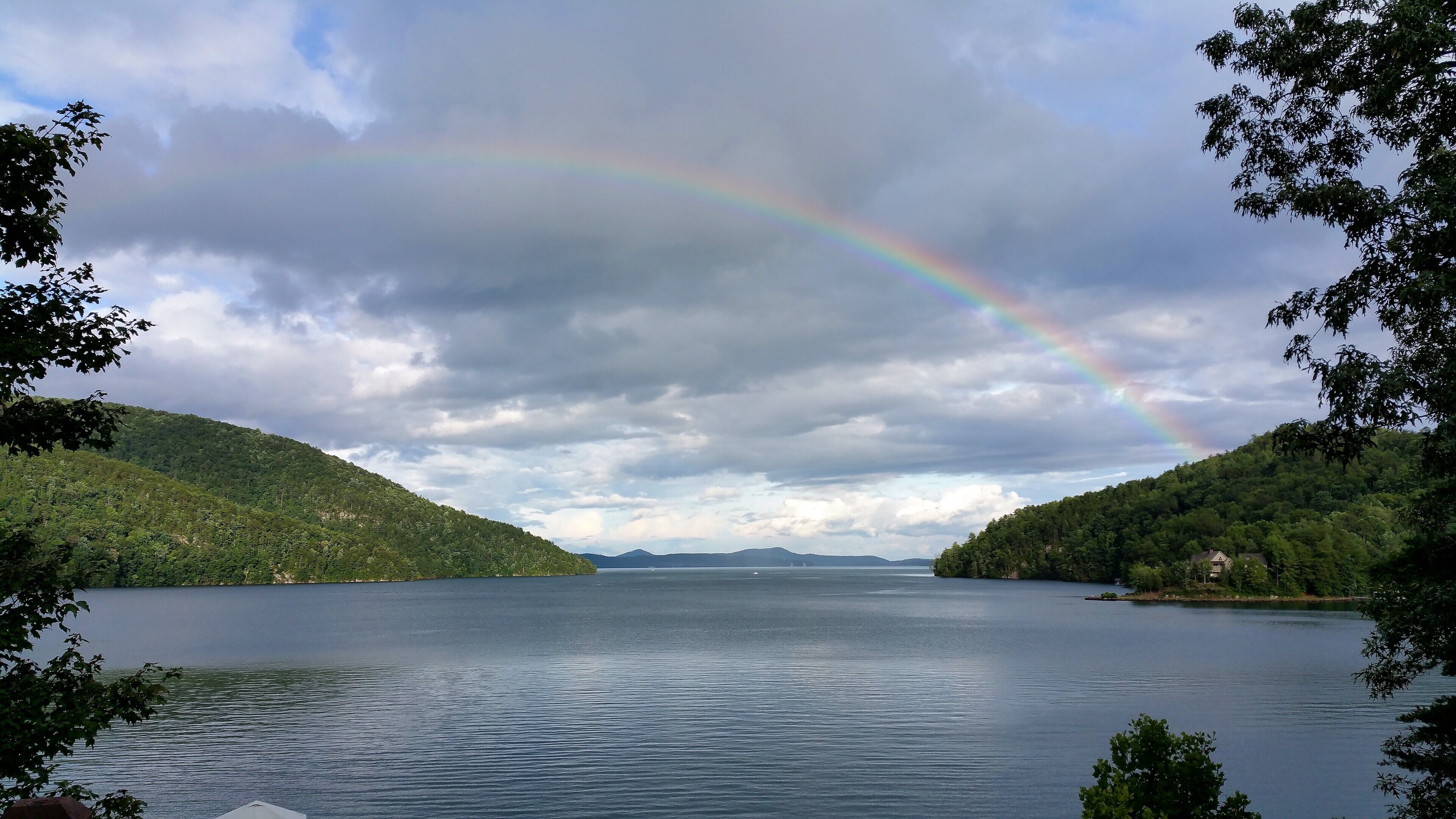 Jocassee Hideaway on Lake Jocassee - 4BR/3BA home with panoramic lake view