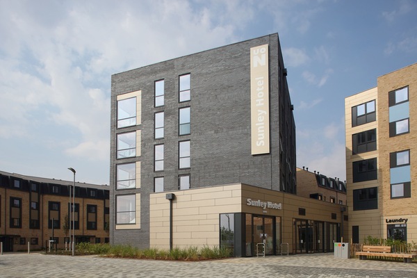 Overnatningsstedets facade