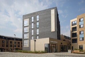 Front of property - Sunley Hotel (Northampton)