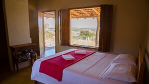 1 bedroom, bed sheets - Pousada Mirante do Cerrado (Delfinopolis)