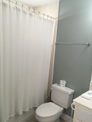 Combined shower/bathtub, hair dryer, towels, toilet paper - Beach Front 3BR/3.5BA Pet Friendly! Private Boardwalk right out your door!! (Eastpoint)