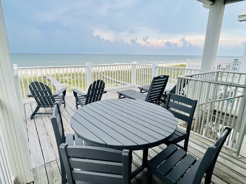 Beach Front 3BR/3.5BA Pet Friendly! Private Boardwalk right out your door!!
