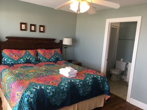 3 bedrooms, iron/ironing board, WiFi, bed sheets - Beach Front 3BR/3.5BA Pet Friendly! Private Boardwalk right out your door!! (Eastpoint)