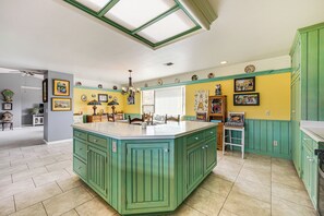 Spielezimmer