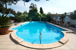 Piscina a l'aire lliure
