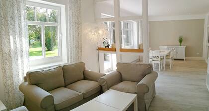 Elbtalauen, comfortable 4* vacation home with 2 separate apartments of 100 m² each