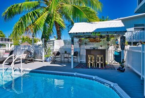 Outdoor pool - Best Location for Your best vacation!  (Islamorada, Village of Islands)