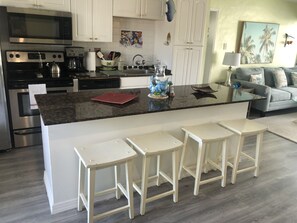 Fridge, microwave, oven, stovetop - Best Location for Your best vacation!  (Islamorada, Village of Islands)