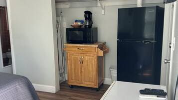 1 chambre, fer et planche Ă  repasser, Wi-Fi, draps fournis