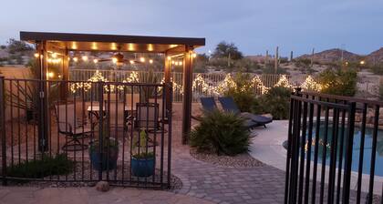 Kevätharjoittelu, pallo turnaukset, NASCAR, uima-allas, golf, Hike Estrella, ostokset