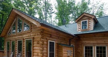 Spacious cabin surrounded by nature… w/ Pool table, Firepit....
