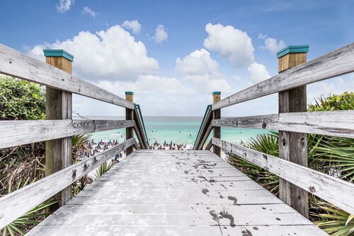 Bali Cottage South Of 30a Luxury Rental/2 Bikes/ KING BEDS/ Just Steps to Beach!