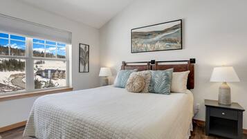 3 chambres, bureau, fer et planche à repasser, Wi-Fi