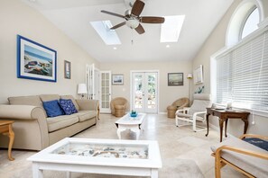 Flat-screen TV, video games, DVD player - A lovely 4 Bedroom/2 Bath Vacation Home in a quiet location on Chincoteague Isla (Chincoteague Island)