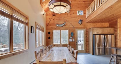 BIG POCONO LODGE “Largest Home @ Camelback”