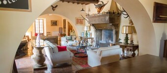 The OAKS  a family estate