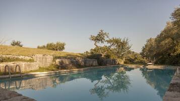 Piscina all'aperto
