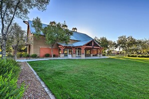 Exterior - Heated Pool + Putting Green: Luxe Gilbert Home (Gilbert)