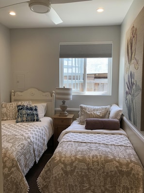 2 bedrooms, iron/ironing board, travel cot, WiFi