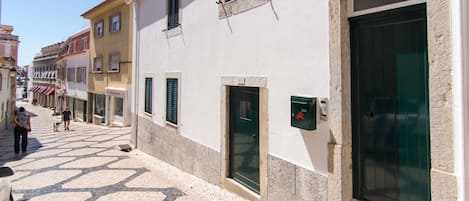 Esterni