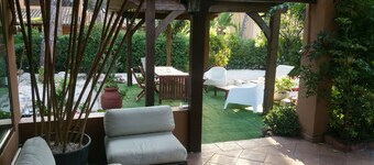 STATELY VILLA S. MARGHERITA DI PULA TWO STEPS FROM THE SEA 