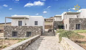 Exterior - Antiparos Homes - Premium housing on Antiparos. A gem under the Greek sun! (Antiparos)