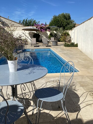 GRANDE VILLA TOUT CONFORT AVEC PISCINE 