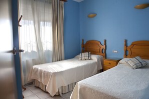 3 bedrooms, iron/ironing board, travel cot, free WiFi