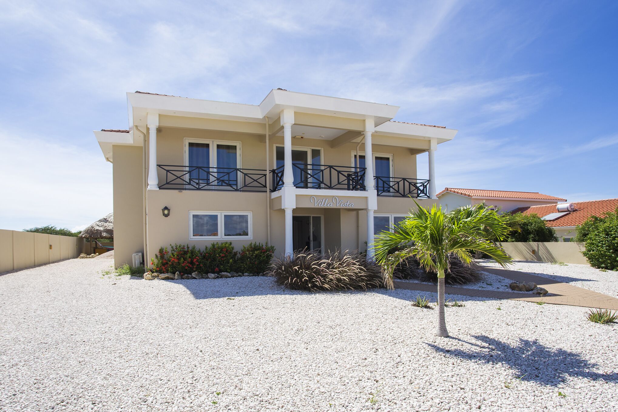 Villa Vista Curacao - First Class Villa with seaview, Palapalounge