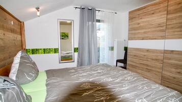5 Schlafzimmer, Bügeleisen/Bügelbrett, kostenloses WLAN, Bettwäsche