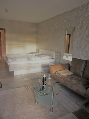 1 bedroom, travel crib, WiFi, bed sheets - Apartment View Hahnenklee (Hahnenklee)