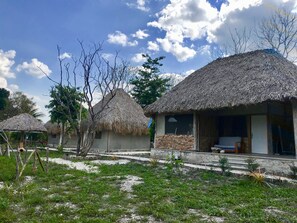 Front of property - Cheleembalam Cabins (Calakmul)