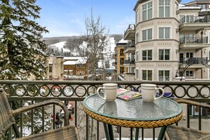 Outdoor dining - Vail Mtn Views and Rooftop Hot Tub LH314 (Vail)