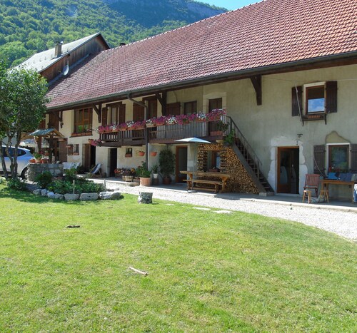 Entre les alpages et la plage