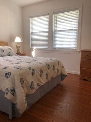 3 bedrooms, iron/ironing board, free WiFi